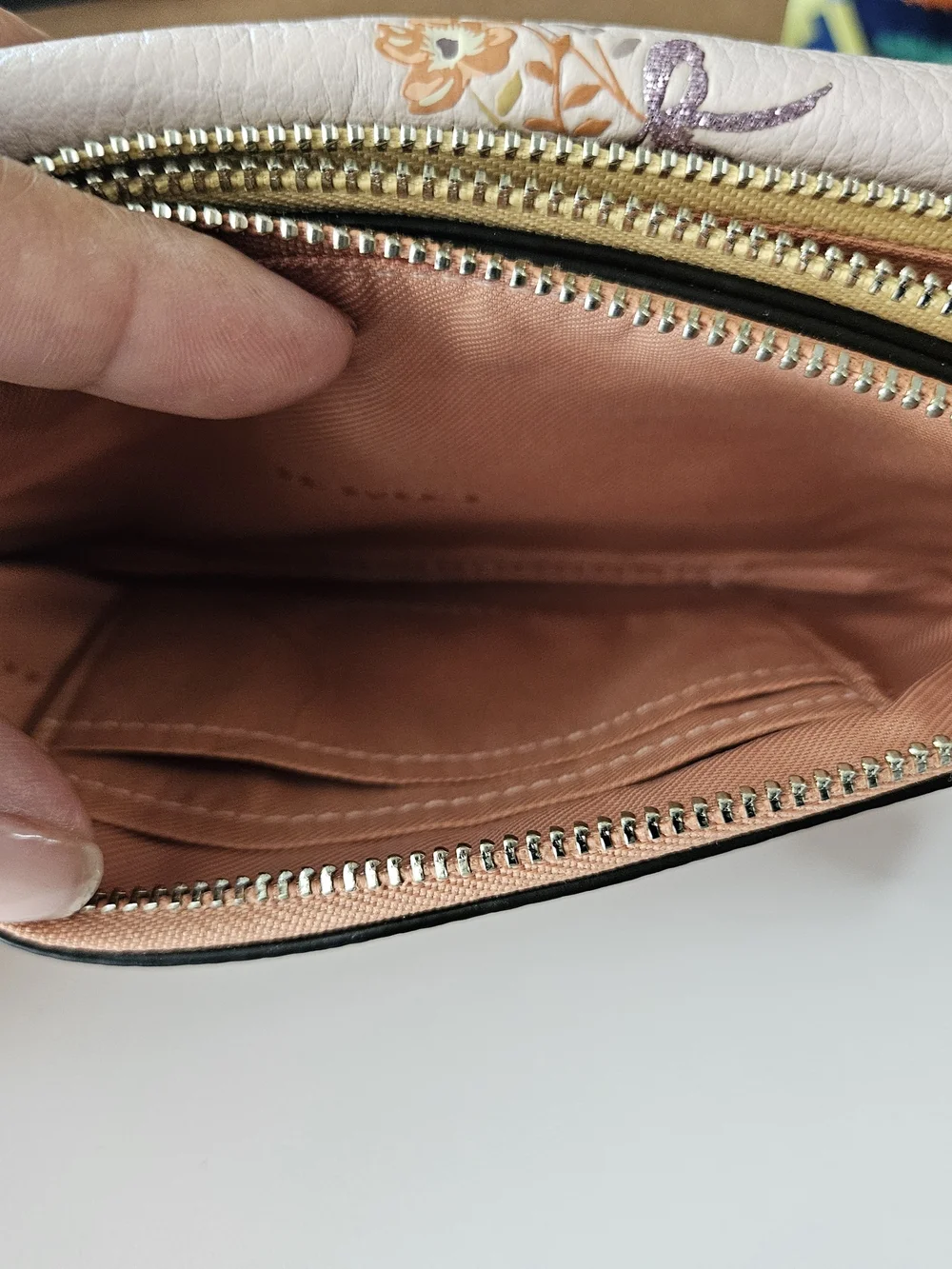 Coach crossbody clutch